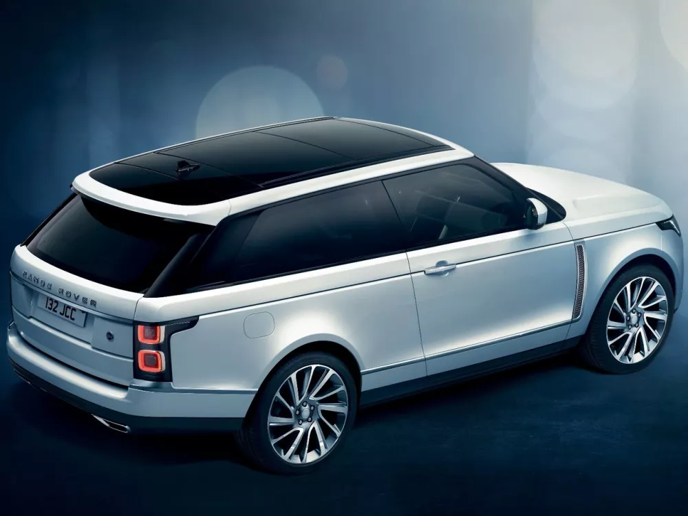Автомобиль Land Rover Range Rover IV Рестайлинг Внедорожник (3 двери) SV Coupe