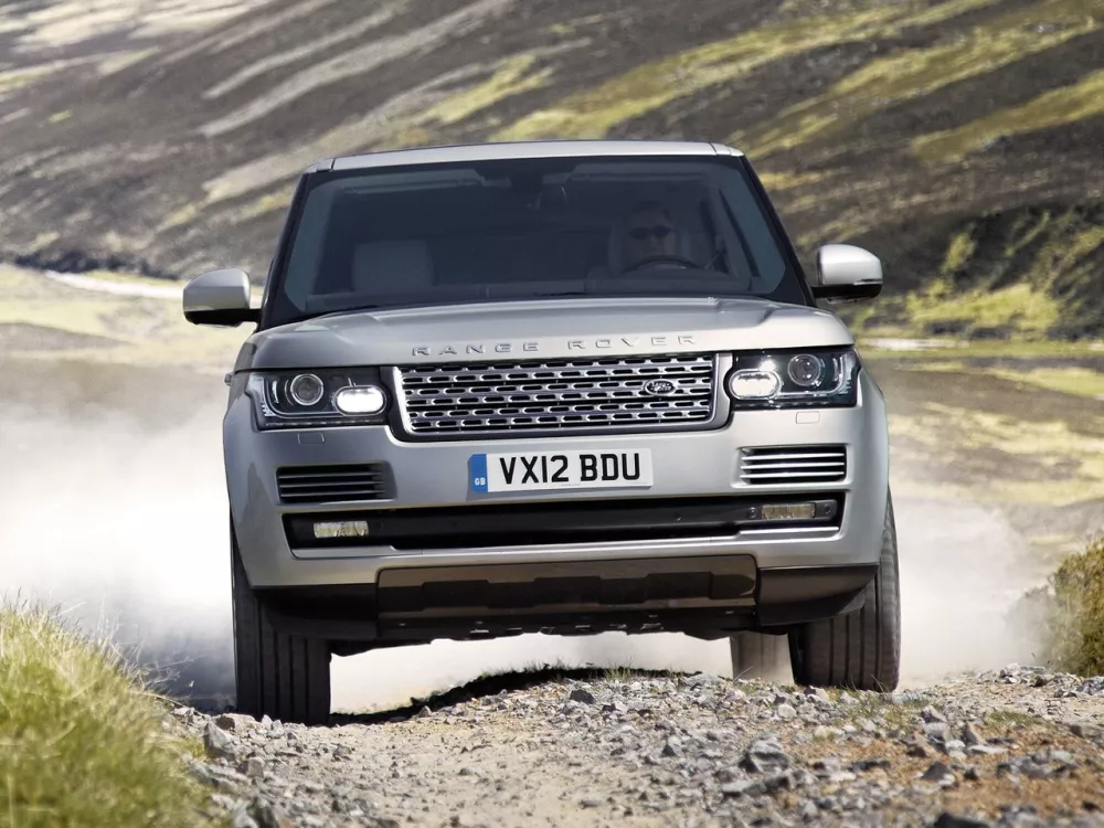 Автомобиль Land Rover Range Rover IV Внедорожник (5 дверей)