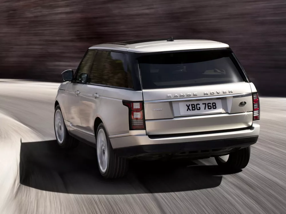 Автомобиль Land Rover Range Rover IV Внедорожник (5 дверей)