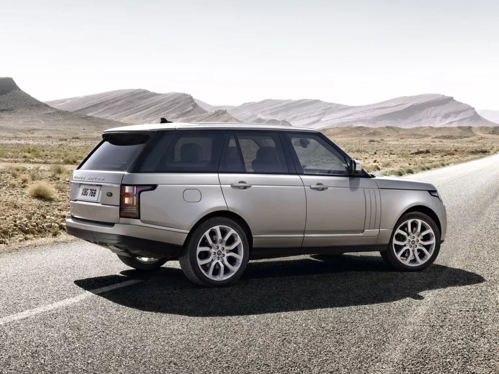 Автомобиль Land Rover Range Rover IV Внедорожник (5 дверей)