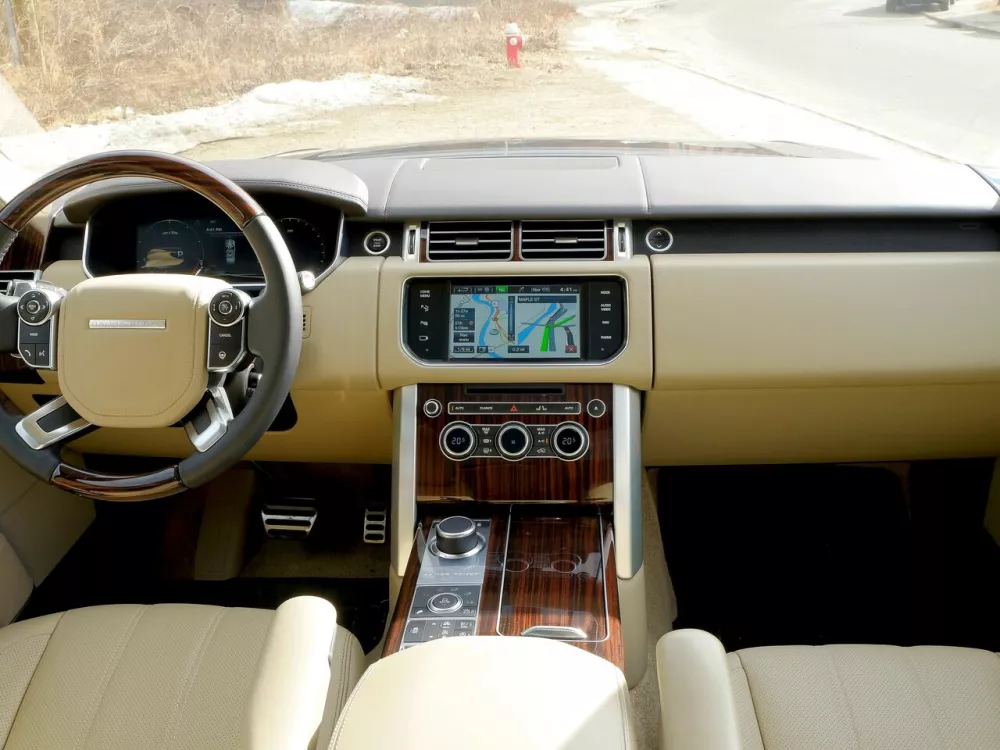 Автомобиль Land Rover Range Rover IV Внедорожник (5 дверей) Long