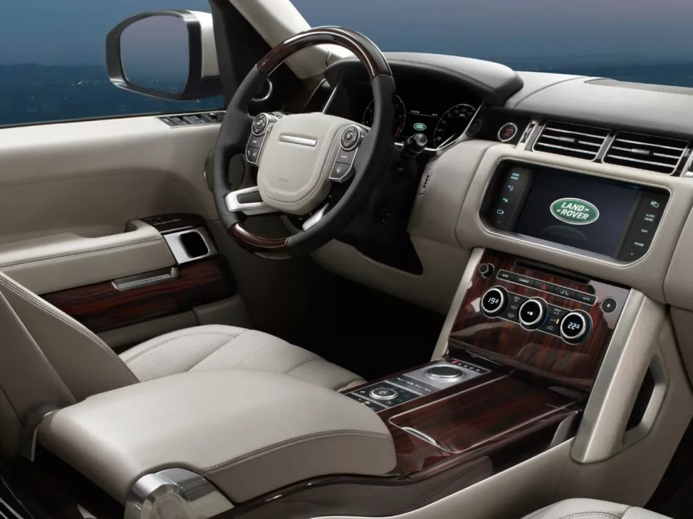 Автомобиль Land Rover Range Rover IV Внедорожник (5 дверей) Long