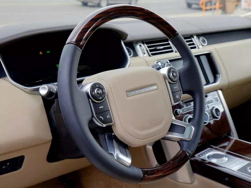 Автомобиль Land Rover Range Rover IV Внедорожник (5 дверей) Long