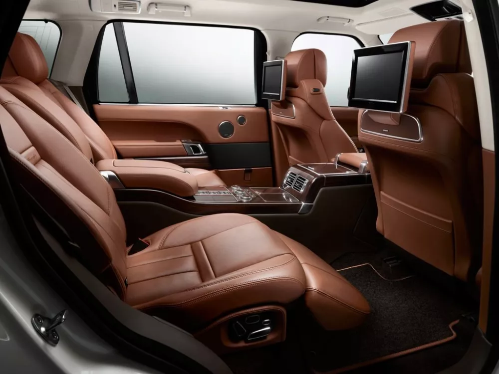Автомобиль Land Rover Range Rover IV Внедорожник (5 дверей) Long