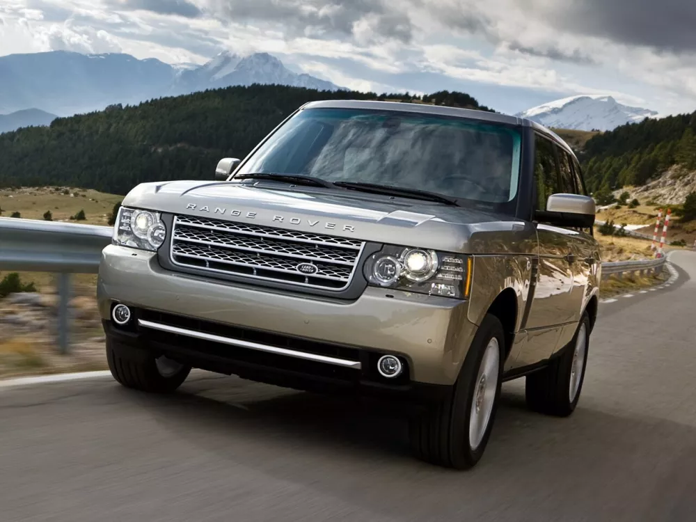 Автомобиль Land Rover Range Rover III Рестайлинг 2 Внедорожник (5 дверей)