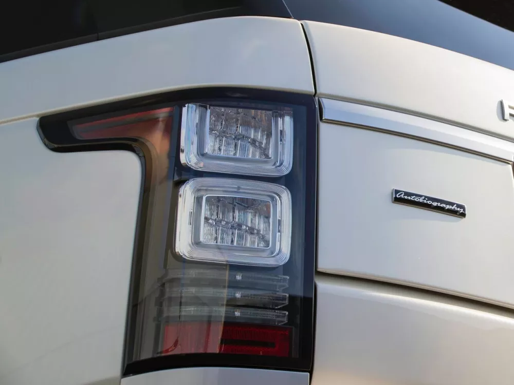 Автомобиль Land Rover Range Rover IV Внедорожник (5 дверей) Long
