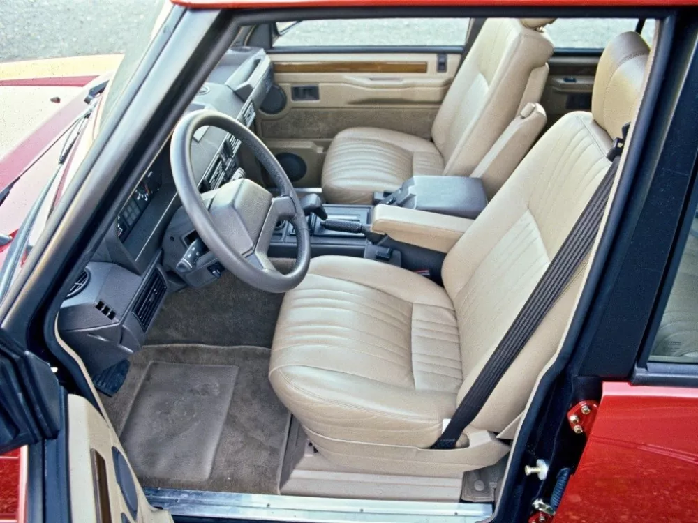 Автомобиль Land Rover Range Rover I Внедорожник (5 дверей)