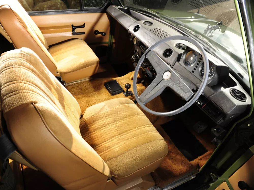 Автомобиль Land Rover Range Rover I Внедорожник (3 двери)