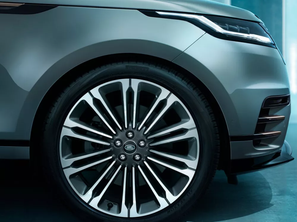 Автомобиль Land Rover Range Rover Velar I Рестайлинг Внедорожник (5 дверей)