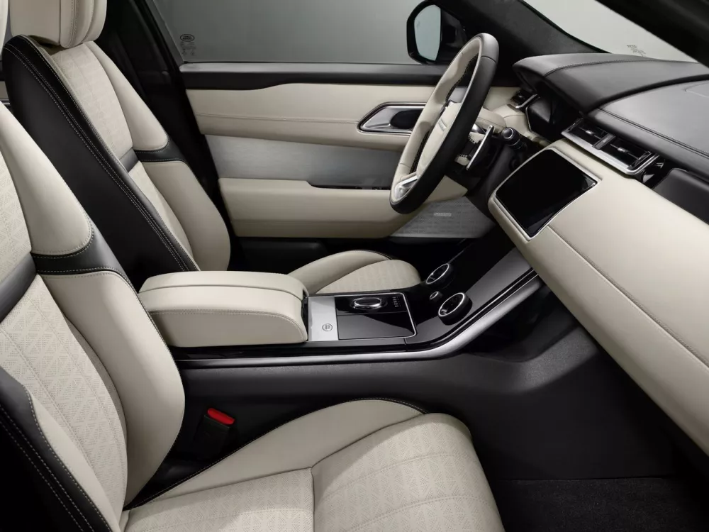 Автомобиль Land Rover Range Rover Velar I Внедорожник (5 дверей)