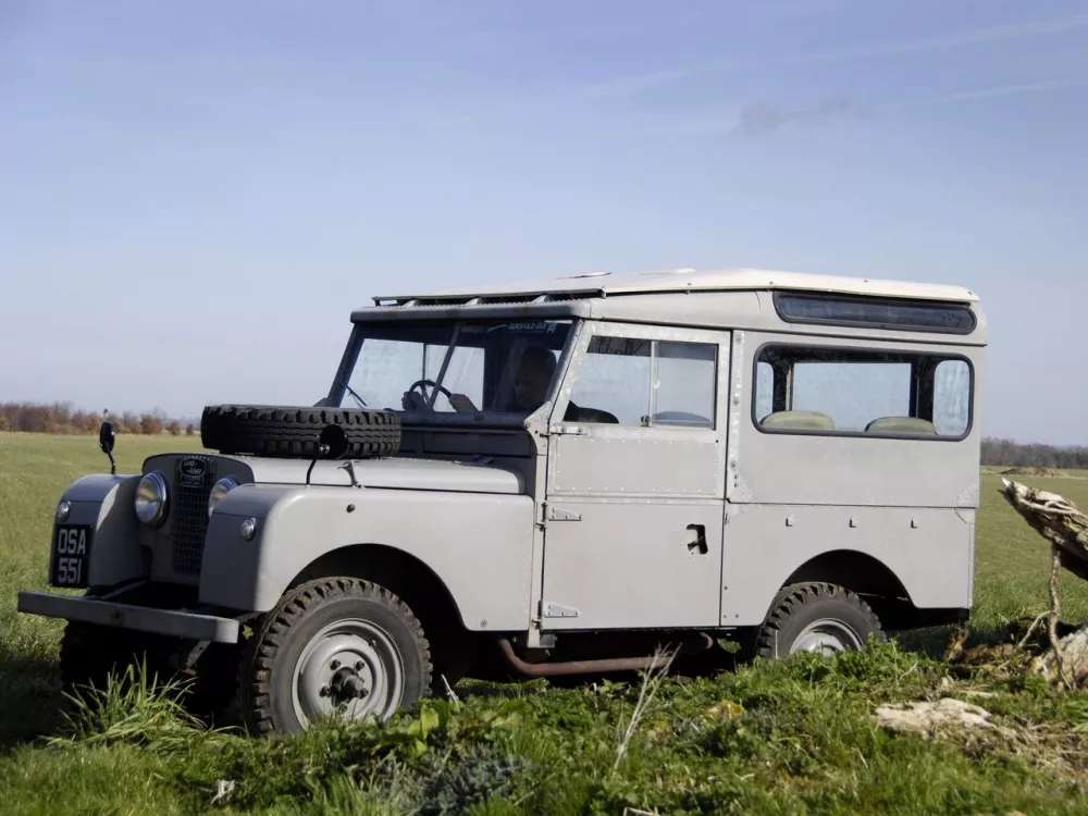Автомобиль Land Rover Series I Внедорожник (3 двери)