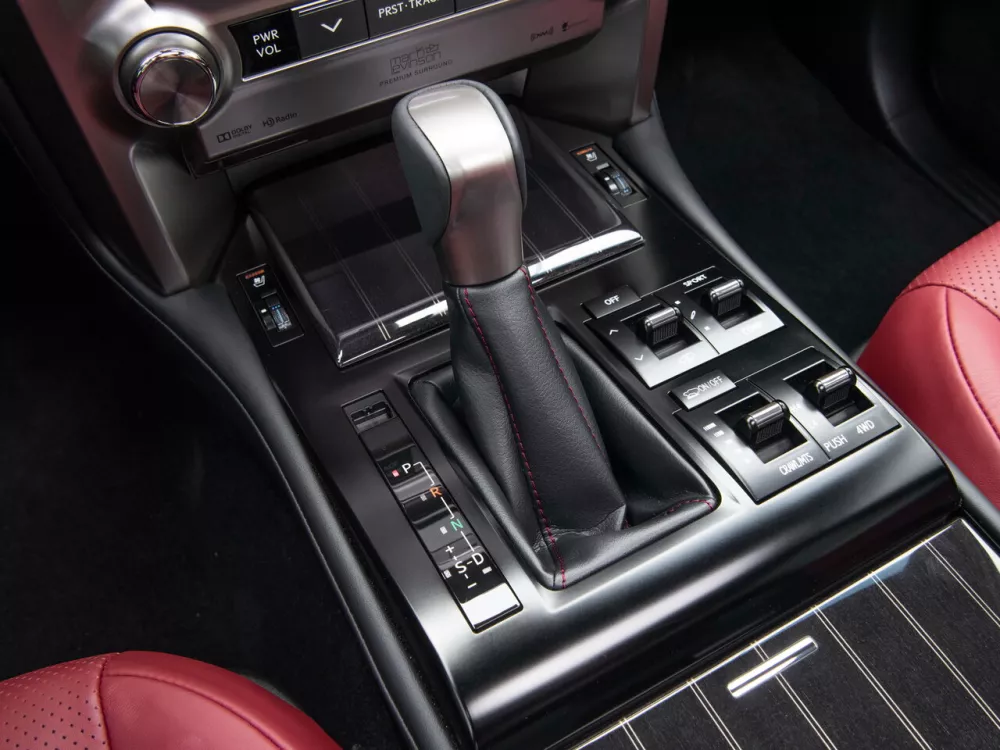 Автомобиль Lexus GX II Рестайлинг 2 Внедорожник (5 дверей)