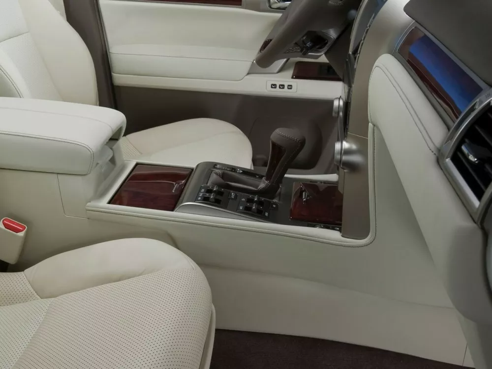 Автомобиль Lexus GX II Внедорожник (5 дверей)