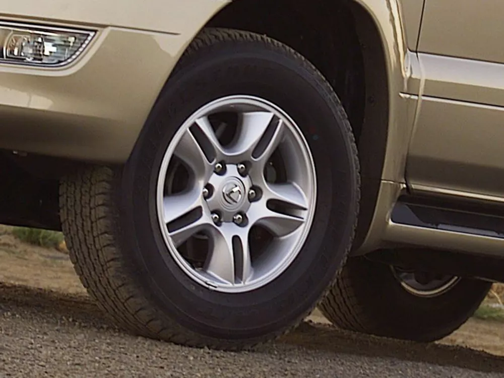 Автомобиль Lexus GX I Внедорожник (5 дверей)