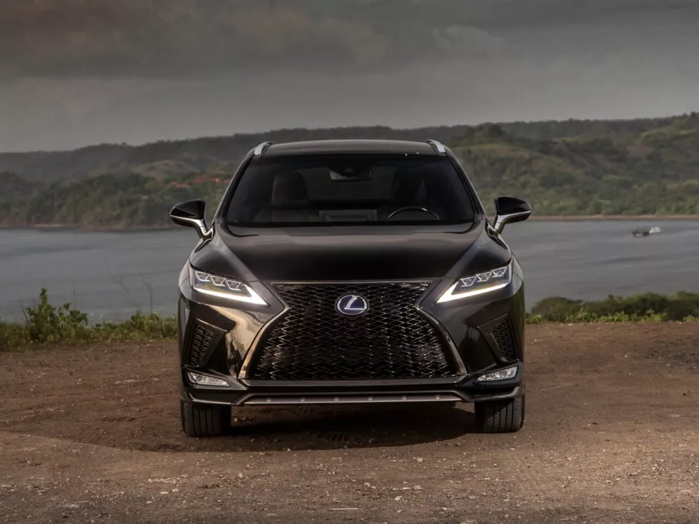 Автомобиль Lexus RX IV Рестайлинг Внедорожник (5 дверей)