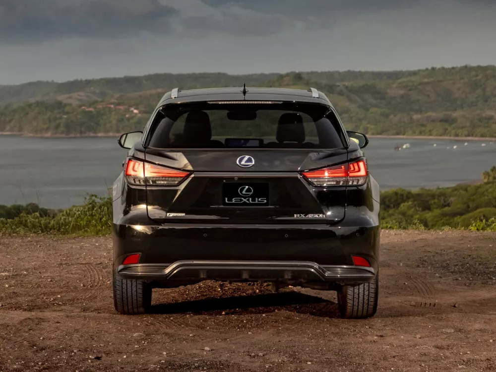 Автомобиль Lexus RX IV Рестайлинг Внедорожник (5 дверей)