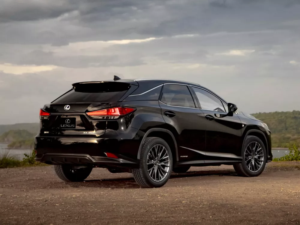 Автомобиль Lexus RX IV Рестайлинг Внедорожник (5 дверей)