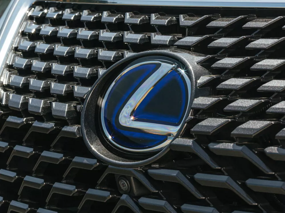 Автомобиль Lexus RX IV Рестайлинг Внедорожник (5 дверей) L