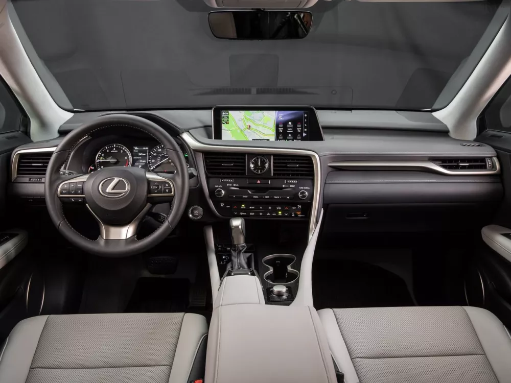Автомобиль Lexus RX IV Внедорожник (5 дверей)