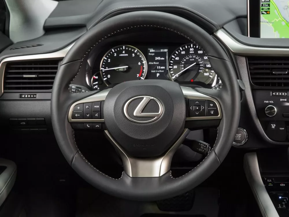 Автомобиль Lexus RX IV Внедорожник (5 дверей)