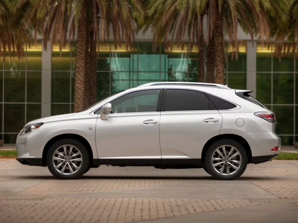 Автомобиль Lexus RX III Рестайлинг Внедорожник (5 дверей)