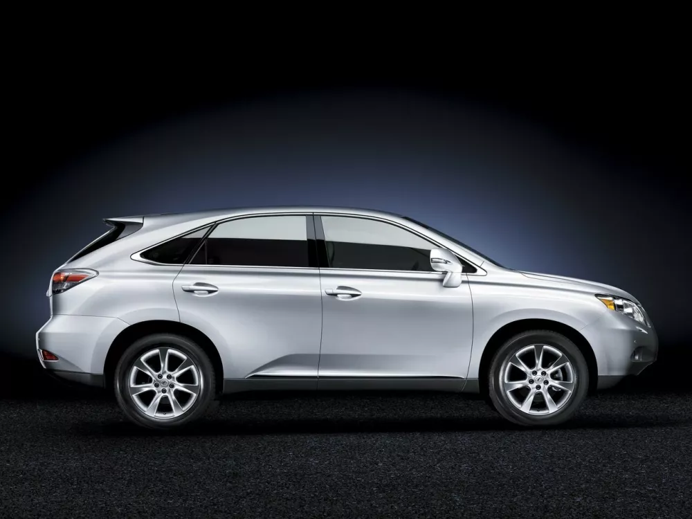Автомобиль Lexus RX III Внедорожник (5 дверей)