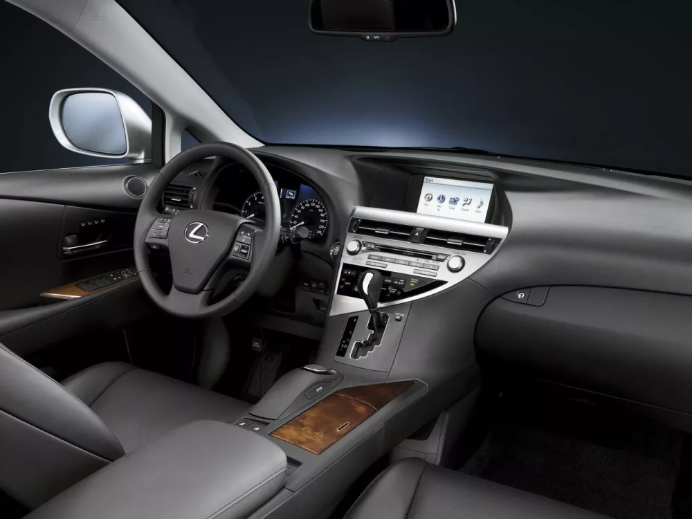 Автомобиль Lexus RX III Внедорожник (5 дверей)