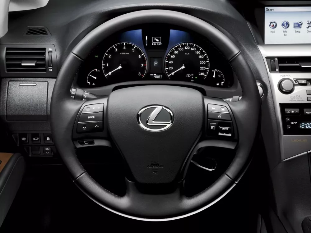 Автомобиль Lexus RX III Внедорожник (5 дверей)