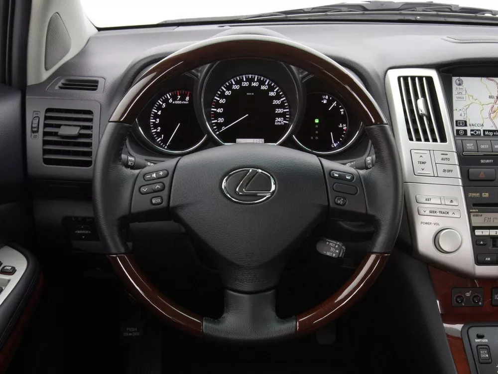 Автомобиль Lexus RX II Рестайлинг Внедорожник (5 дверей)