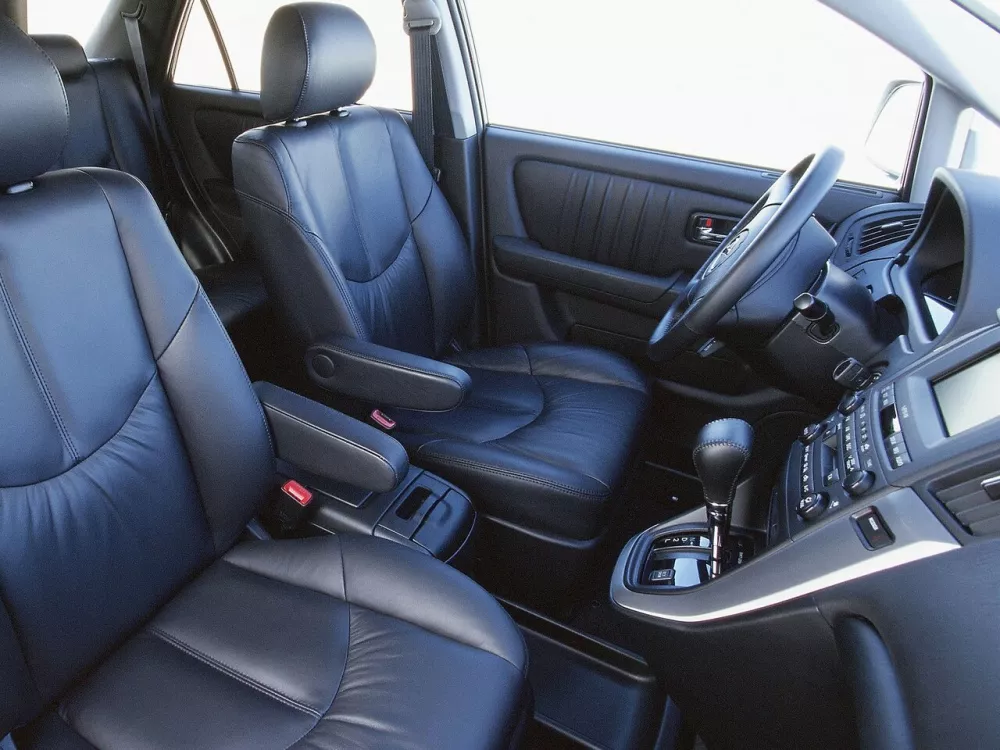 Автомобиль Lexus RX I Внедорожник (5 дверей)
