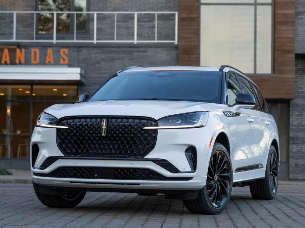 Автомобиль Lincoln Aviator II Рестайлинг Внедорожник (5 дверей)