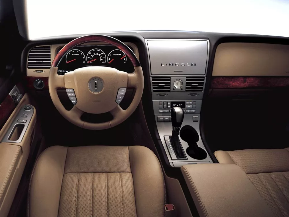 Автомобиль Lincoln Aviator I Внедорожник (5 дверей)