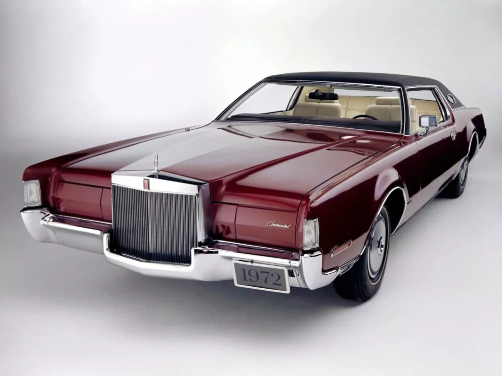 Автомобиль Lincoln Continental Mark IV Купе
