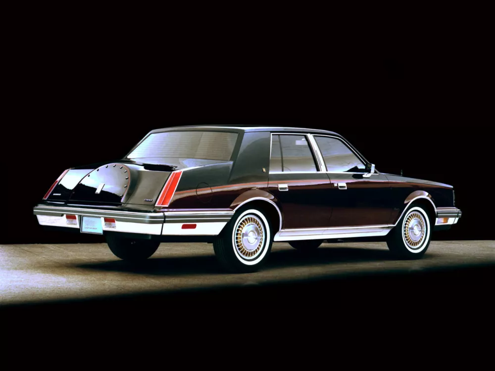 Автомобиль Lincoln Continental VII Седан