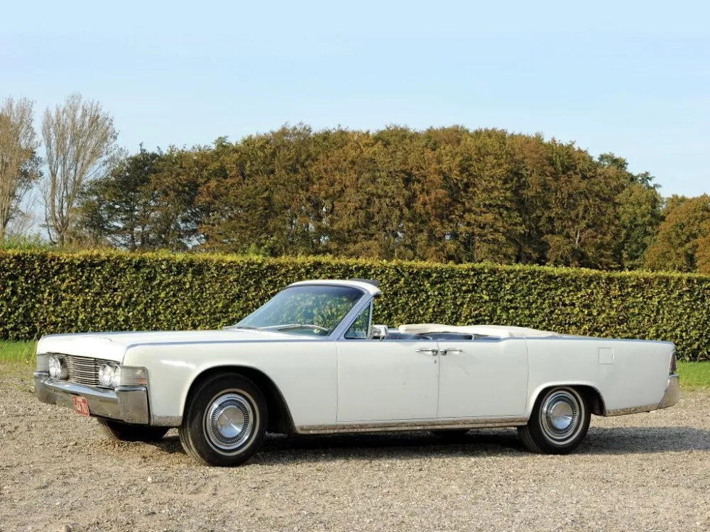 Автомобиль Lincoln Continental IV Кабриолет