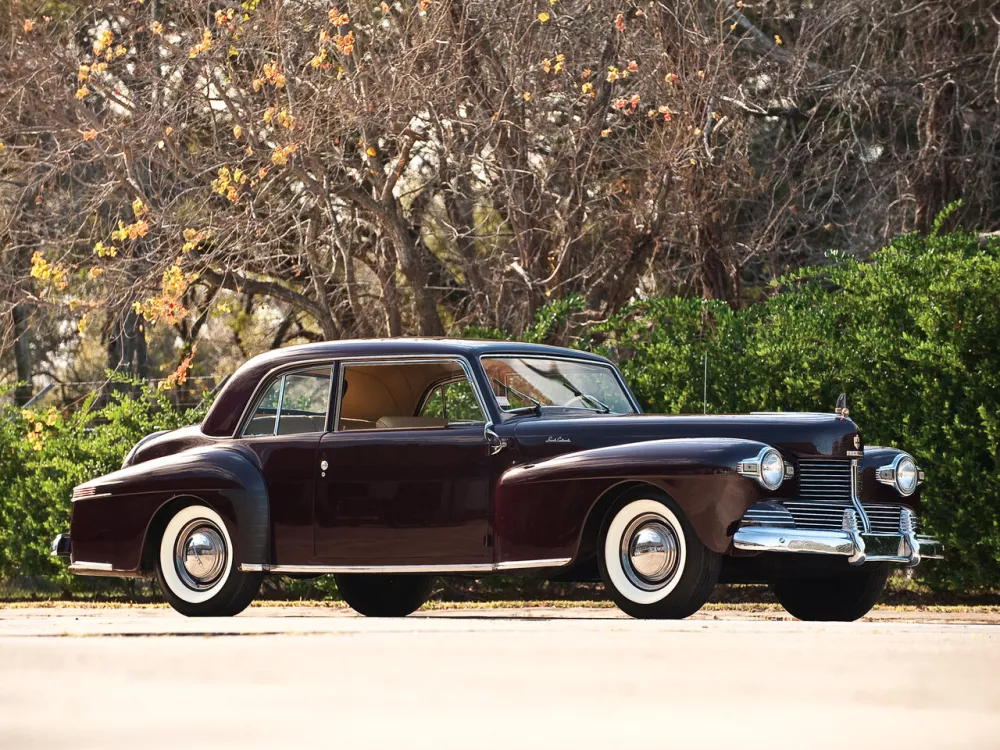 Автомобиль Lincoln Continental I Рестайлинг Купе