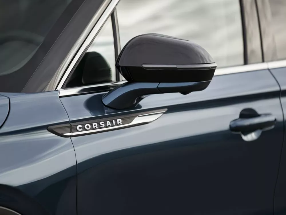 Автомобиль Lincoln Corsair I Внедорожник (5 дверей)