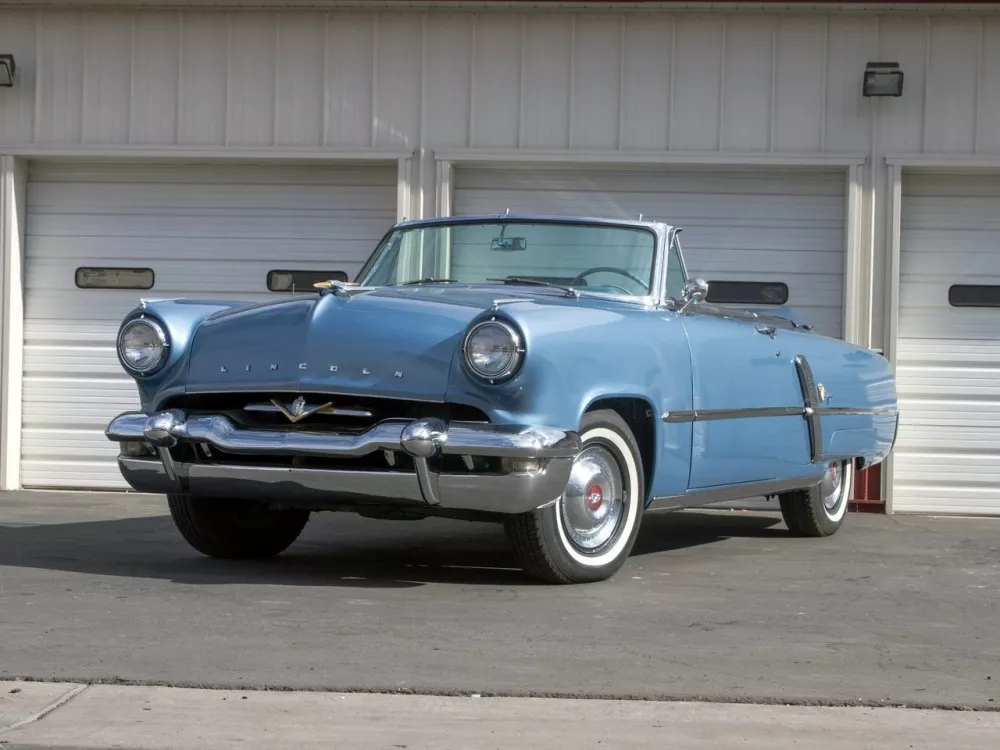 Автомобиль Lincoln Capri Кабриолет