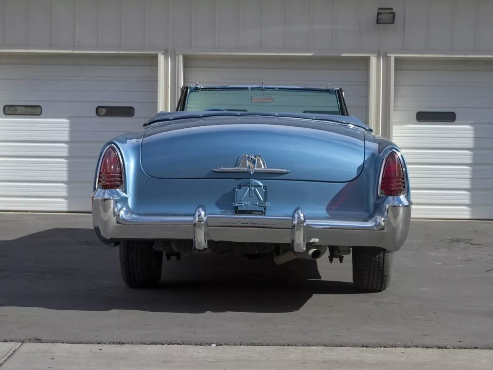 Автомобиль Lincoln Capri Кабриолет