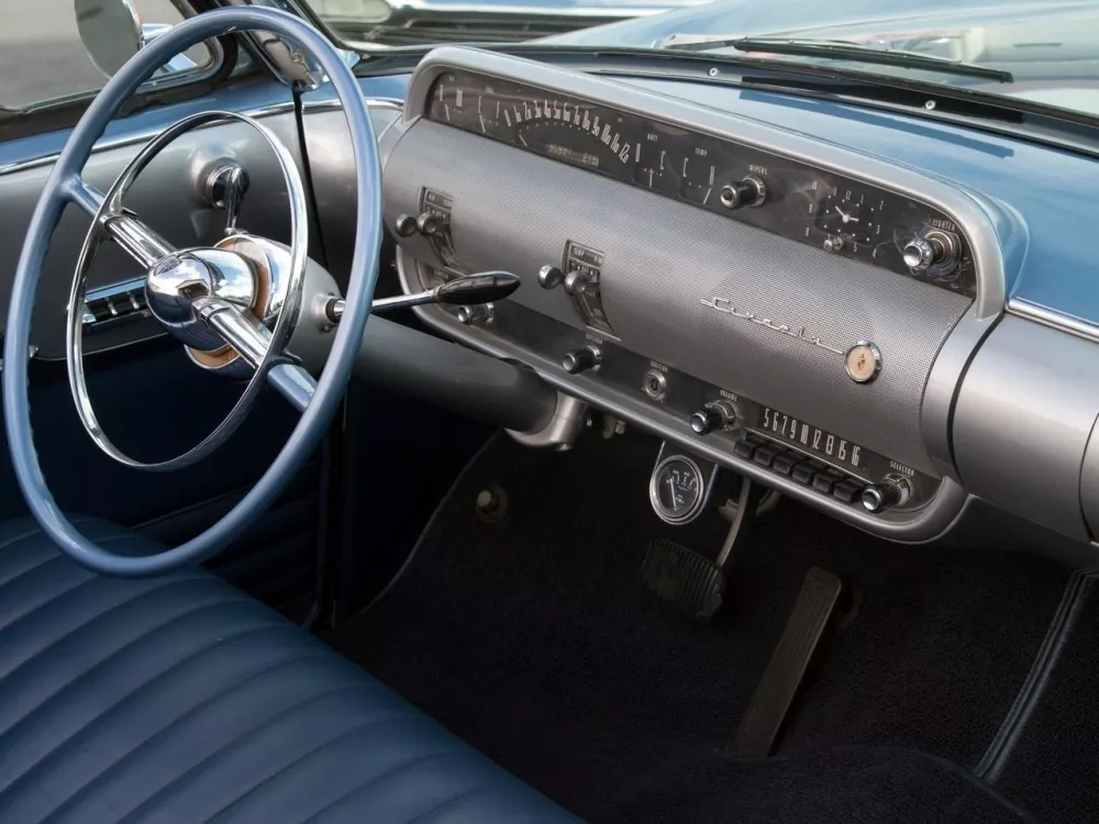 Автомобиль Lincoln Capri Кабриолет