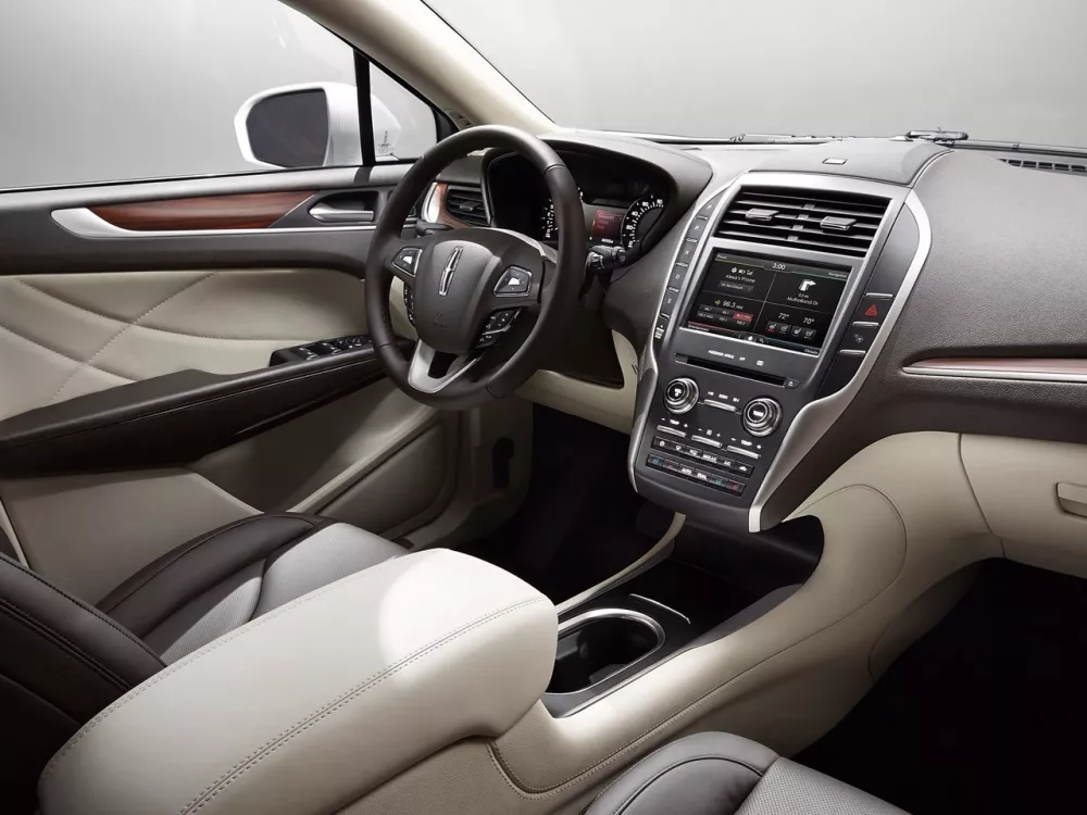 Автомобиль Lincoln MKC I Внедорожник (5 дверей)