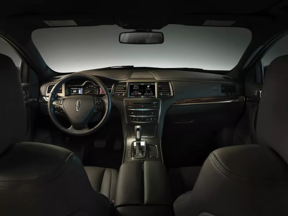Автомобиль Lincoln MKS I Рестайлинг Седан