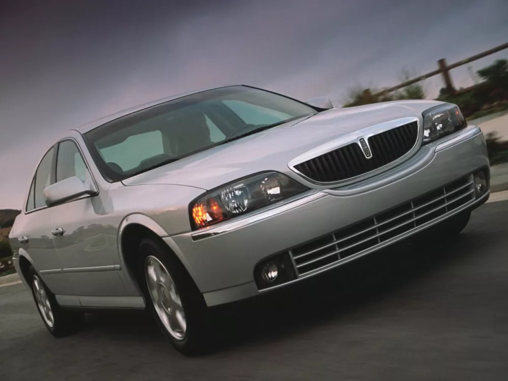 Автомобиль Lincoln LS I Рестайлинг Седан