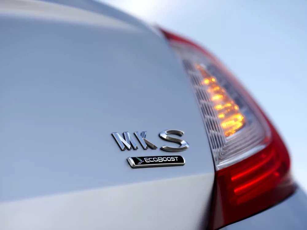 Автомобиль Lincoln MKS I Рестайлинг Седан