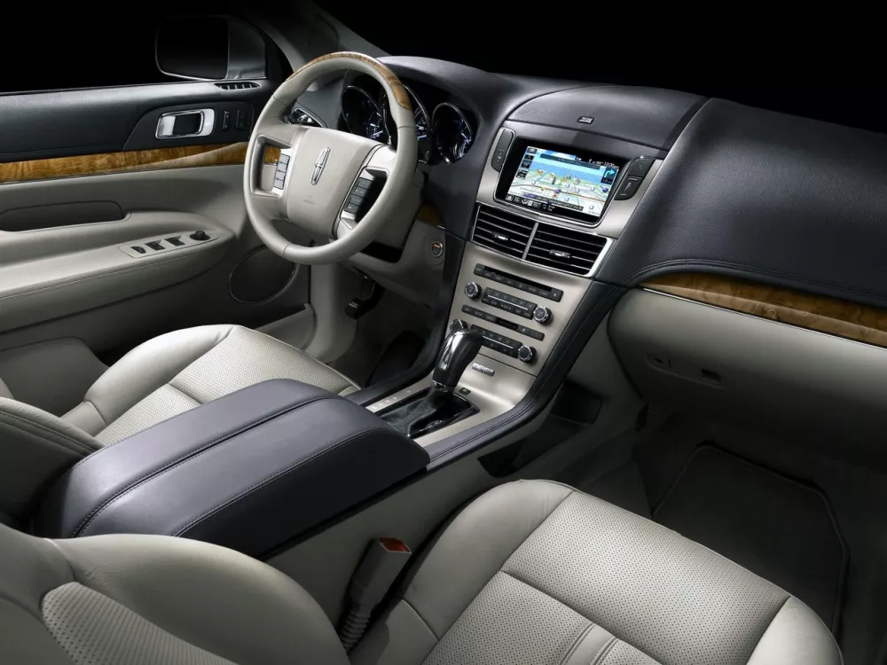 Автомобиль Lincoln MKT I Внедорожник (5 дверей)