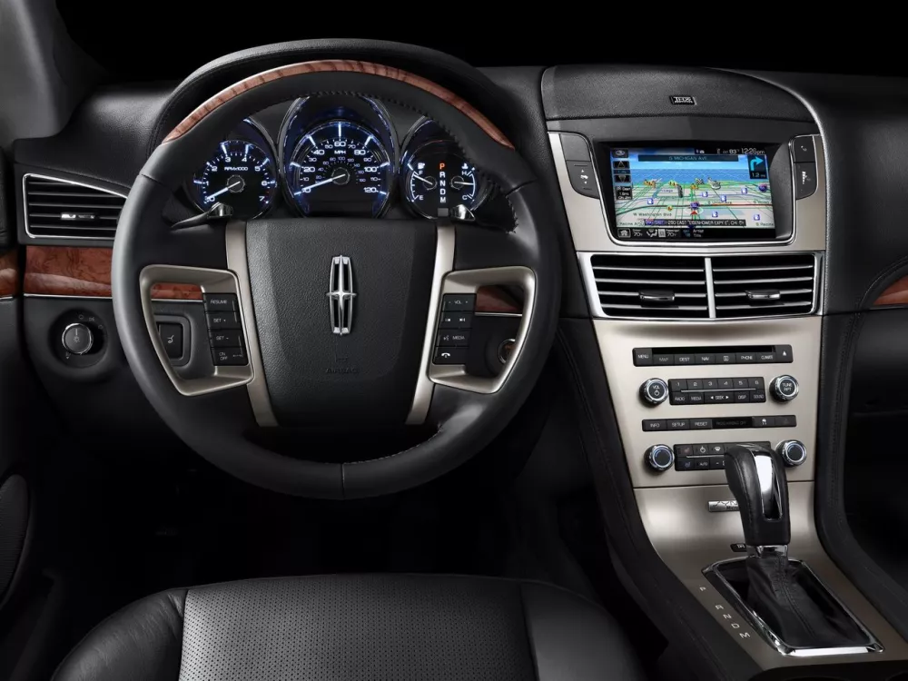 Автомобиль Lincoln MKT I Внедорожник (5 дверей)