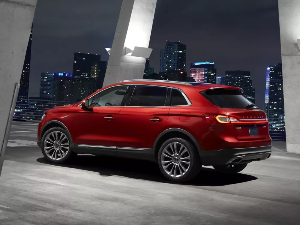 Автомобиль Lincoln MKX II Внедорожник (5 дверей)