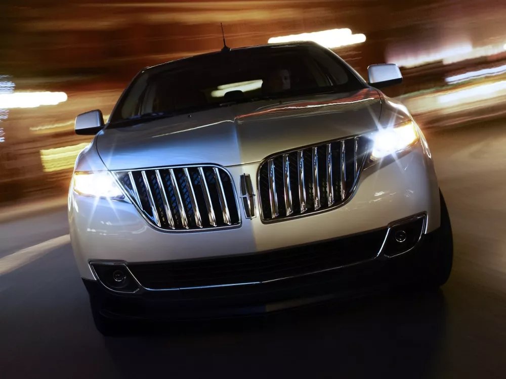 Автомобиль Lincoln MKX I Рестайлинг Внедорожник (5 дверей)