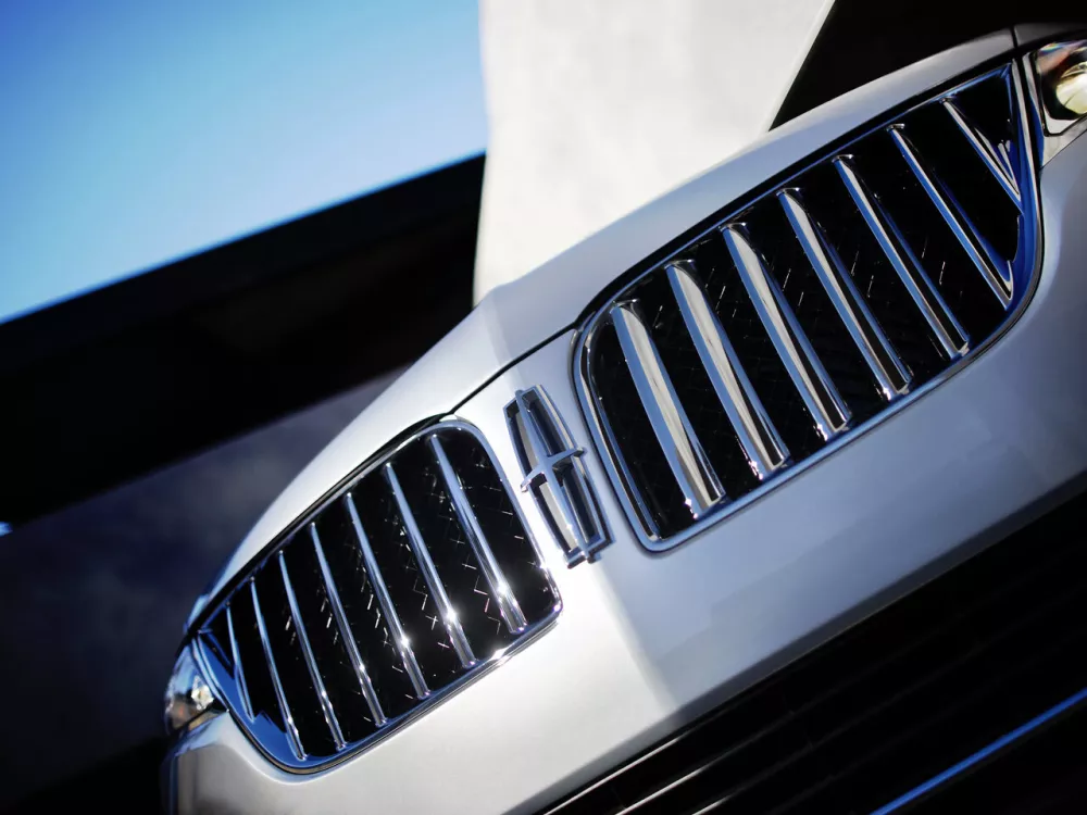 Автомобиль Lincoln MKX I Рестайлинг Внедорожник (5 дверей)
