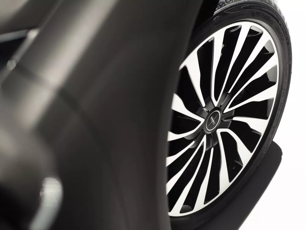 Автомобиль Lincoln MKZ II Рестайлинг Седан